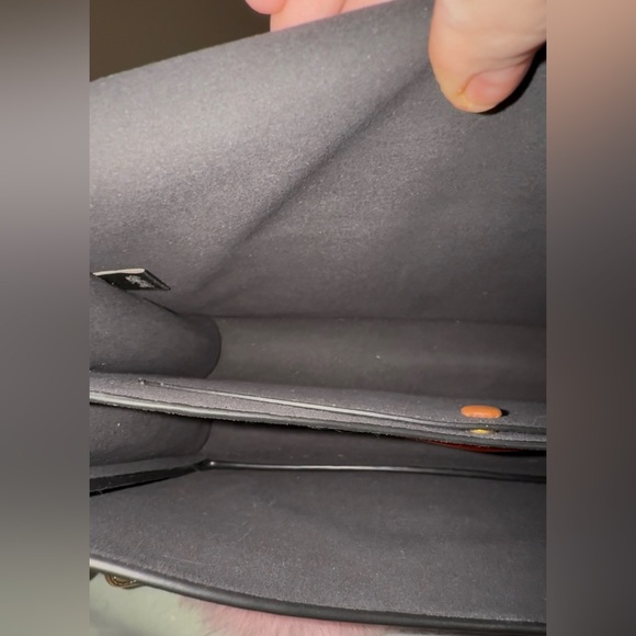 Coach Chain Tabby Black/Brass - Picture 5 of 8